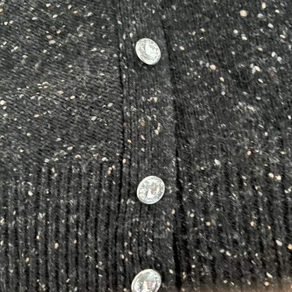 Cashmere/Wool blend sweater with jeweled buttons - Picture 4 of 6